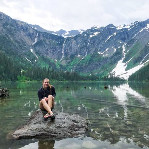 Meet your Posher, Michaela - Picture 1 of 1